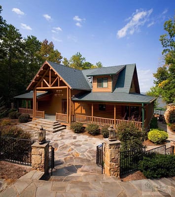 Energy efficient Katahdin Cedar Log HOmes through Carolinas based dealers Big Twig Homes
