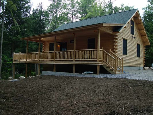 The front porch of a newly constructed home from Big Twig Homes.